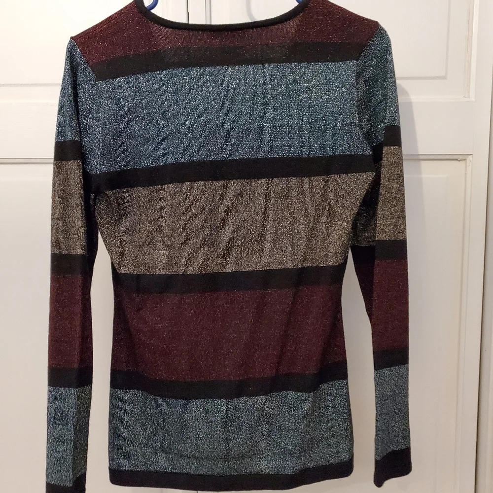 Metallic top - Picture 2 of 2